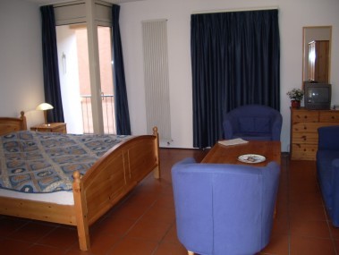 Wohn- und Schlafzimmer - Ferienhaus Borghetto