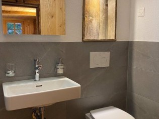 Badezimmer - Ferienhaus Brünig