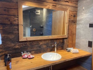 Badezimmer - Ferienhaus Brünig