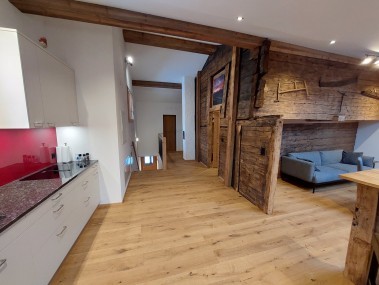 Küche mit Wohnzimmer- Ferienhaus Brünig