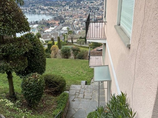 Exterior view of the holiday flat - Holiday house Carcano