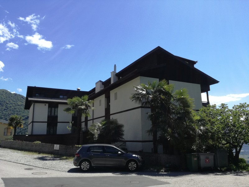 Aussenansicht im Sommer - Ferienhaus Casa Meister