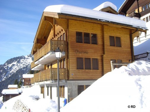 Aussenansicht im Winter - Ferienhaus Chumma