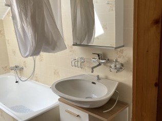 Badezimmer - Ferienhaus Dorfblick