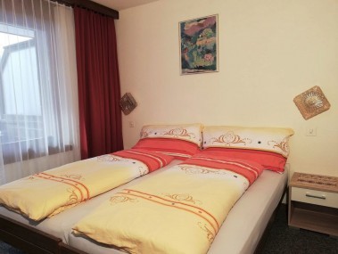 Schlafzimmer - Ferienhaus Floralpina