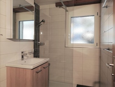 Badezimmer - Ferienhaus Floralpina