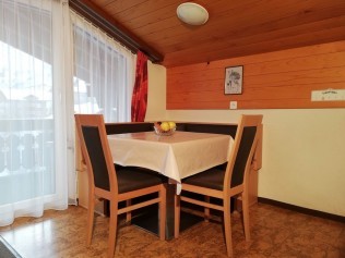 Essbereich - Ferienhaus Floralpina