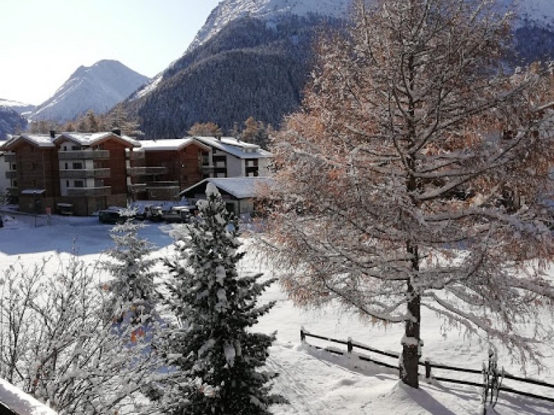 Aussenansicht im Winter - Ferienhaus Floralpina