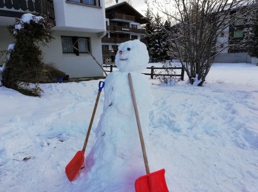 Aussenansicht im Winter - Ferienhaus Floralpina