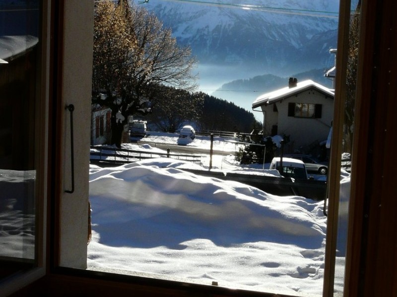 Exterior view in winter - Holiday house Flüehblüemli Beatenberg