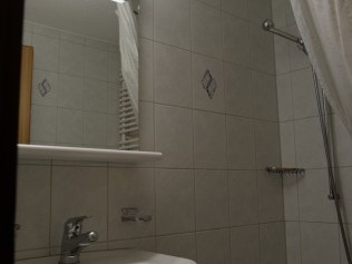 Badezimmer - Ferienhaus Juliana