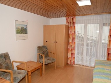 Wohn- und Schlafzimmer - Ferienhaus Juliana