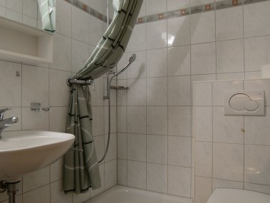 Badezimmer - Ferienhaus Juliana