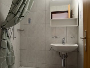 Badezimmer - Ferienhaus Juliana