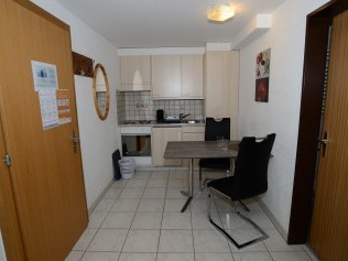 Küche mit Essbereich - Ferienhaus Juliana