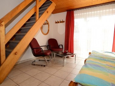 Wohn- und Schlafzimmer - Ferienhaus Juliana