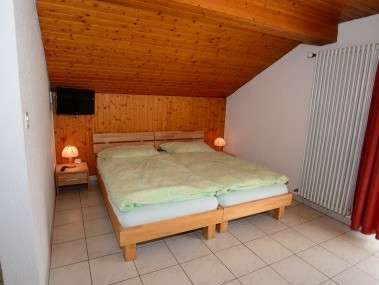 Wohn- und Schlafzimmer - Ferienhaus Juliana