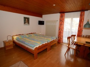 Wohn- und Schlafzimmer - Ferienhaus Juliana