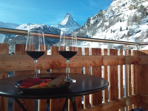 Balkon mit Blick aufs Matterhorn - Ferienhaus Juliana