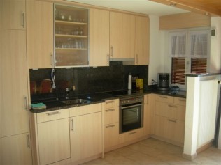 Küche - Ferienhaus La Combaz