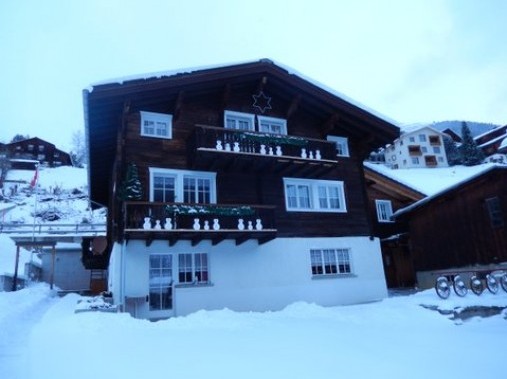 Vue extérieure en hiver - Maison de vacances La Valletta