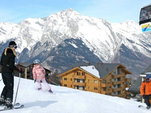 Ein familienfreundliches Skigebiet ganz in der Nähe - Ferienhaus Le Pracondu