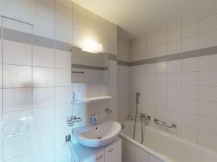 Badezimmer - Ferienhaus Le Pracondu
