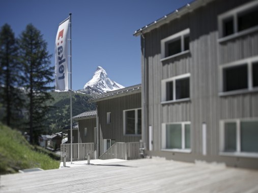 Aussenansicht im Sommer - Ferienhaus legendär