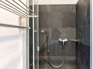 Salle de bains - Maison de vacances legendär