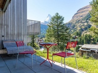 Balcon avec vue sur le Cervin - Maison de vacances legendär