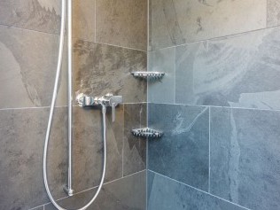 Salle de bains - Maison de vacances legendär