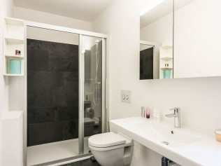 Salle de bains - Maison de vacances legendär