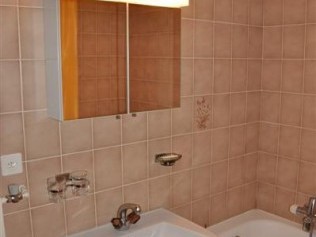 Badezimmer - Ferienhaus Mont d'Or