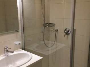 Badezimmer - Ferienhaus Mont d'Or