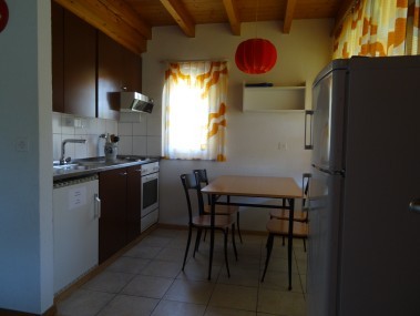 Küche mit Essbereich - Ferienhaus Riveraine