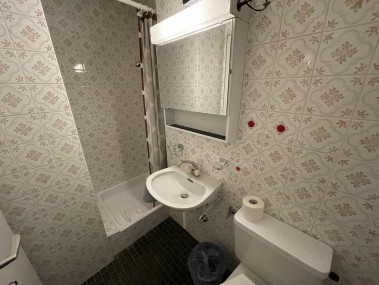 Badezimmer - Ferienhaus Schlössli