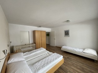 Schlafzimmer - Ferienhaus Schlössli