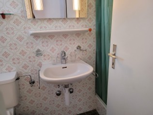Badezimmer - Ferienhaus Schlössli