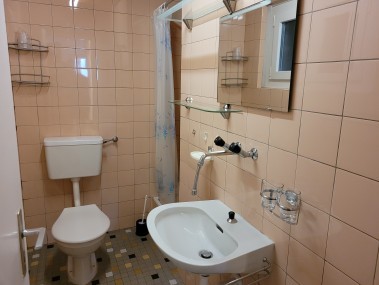 Badezimmer - Ferienhaus Schlössli