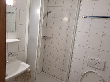 Badezimmer - Ferienhaus Schlössli