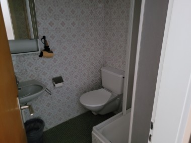 Badezimmer - Ferienhaus Schlössli