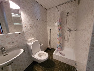 Badezimmer - Ferienhaus Schlössli