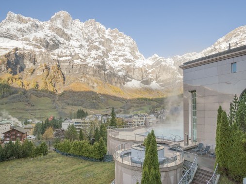 Aussenansicht im Sommer - Ferienhaus Schlössli