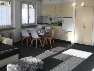 Küche mit Essbereich - Ferienhaus Siesta