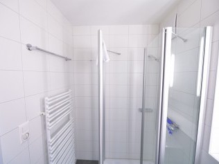 Badzimmer - Ferienresidenz Surses Alpin