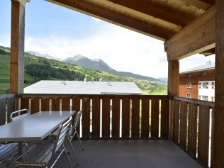 Balkon - Ferienresidenz Surses Alpin