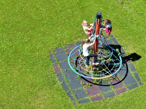 Parco giochi - Residenza di vacanza Surses Alpin