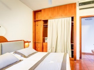 Schlafzimmer - Riva degli Etruschi