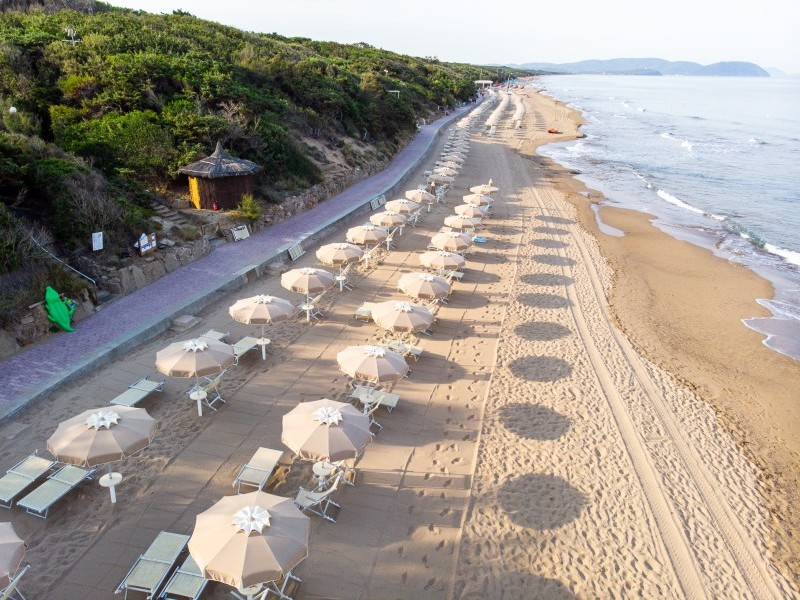 Plage directement au centre de vacances - Riva degli Etruschi San Vincenzo