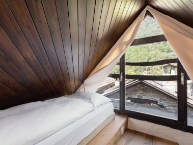Schlafzimmer - Feriensiedlung Rustici della Verzasca